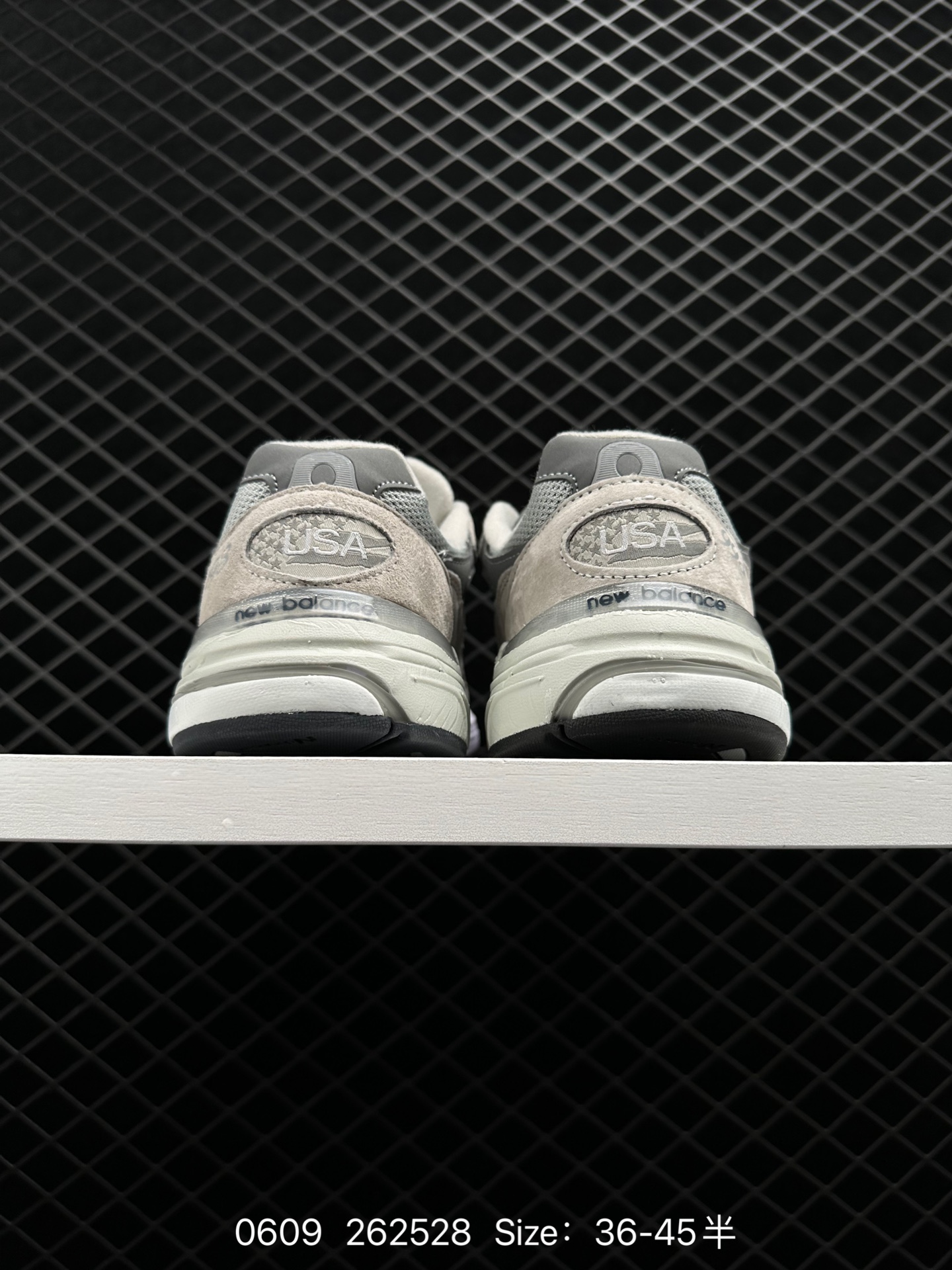 New Balance NB Made in USA MR993